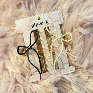 NWT Piper K Bow Classy Hair Clips Set